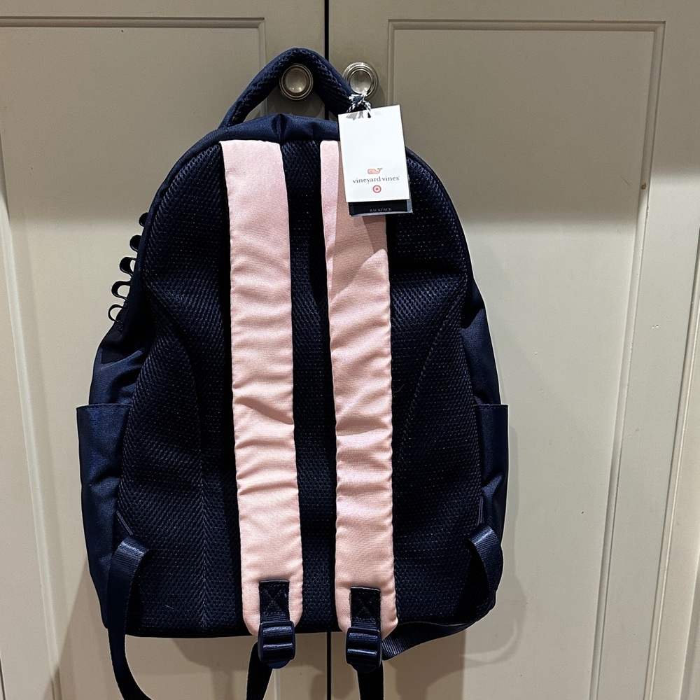 NWT! Vineyard Vines Navy Backpack with Pink Accents - Picture 2 of 3
